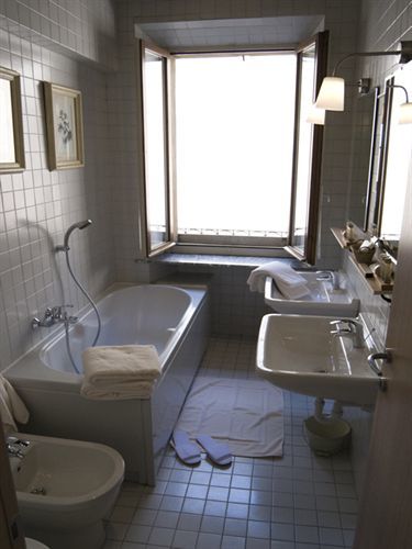 Broletto Hotel