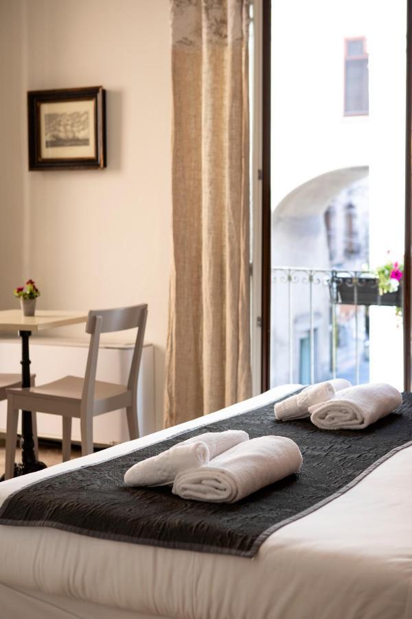 Broletto Hotel
