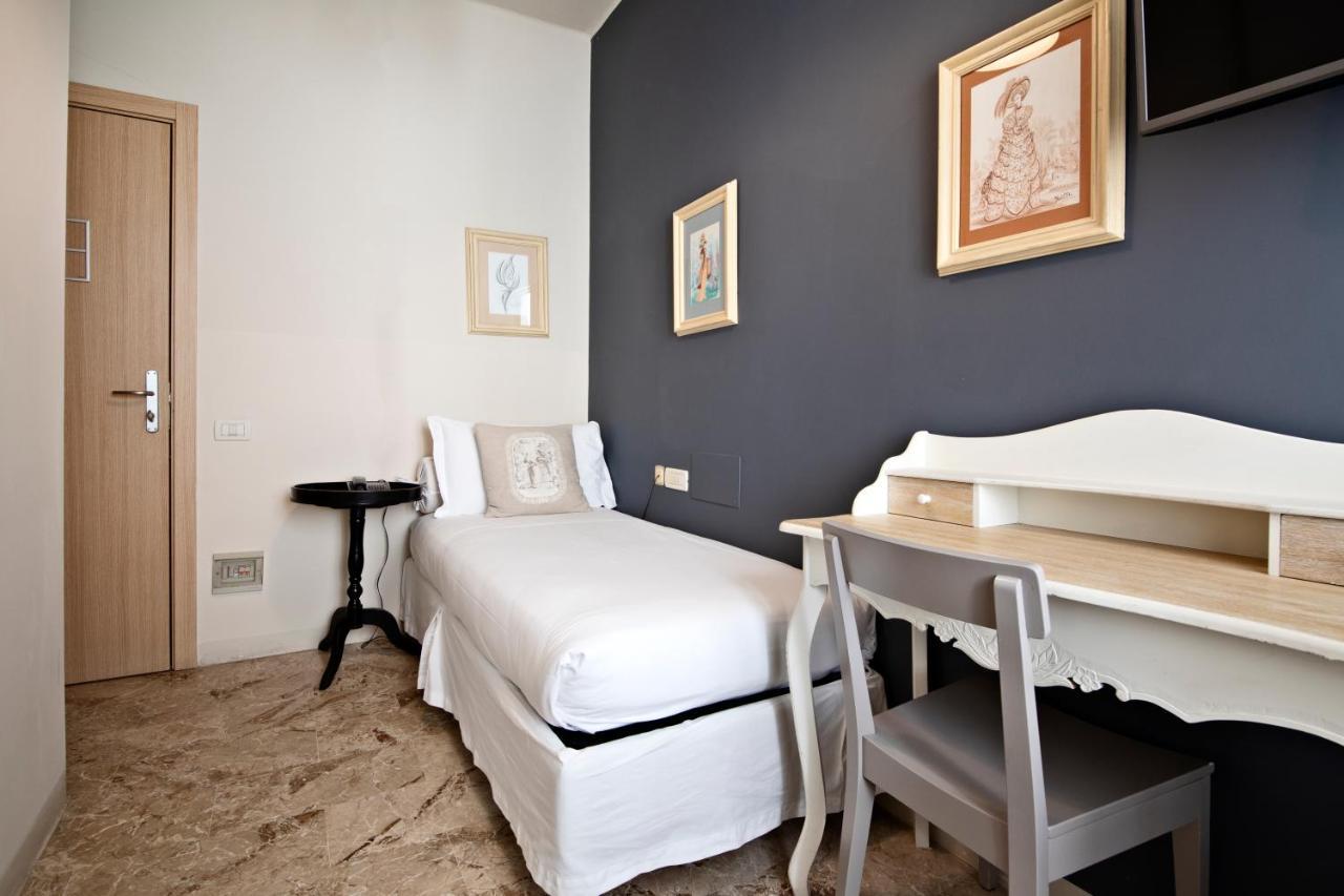 Broletto Hotel